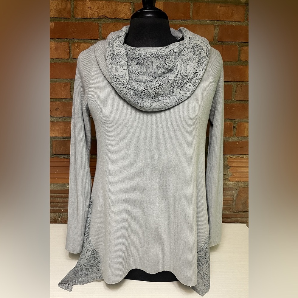 Maurices Gray Lace Trim Cowl Neck Knit Top Women’s Size M